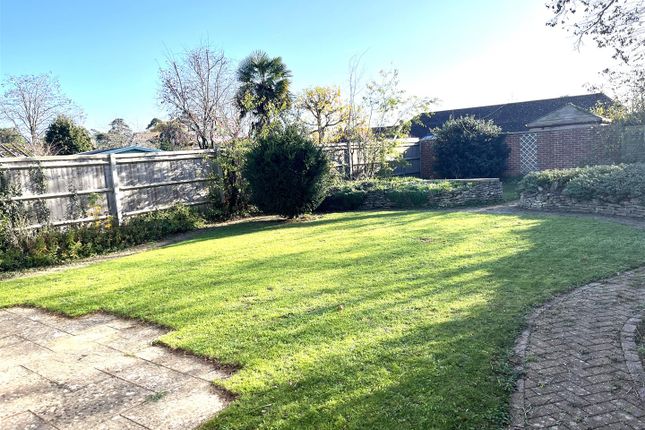 21, Greenheart Way, Southmoor photo 3