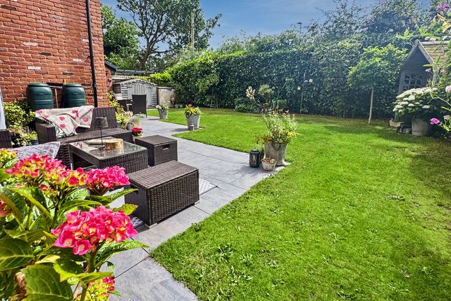 19, Thatch Close, Holmes Chapel photo 4