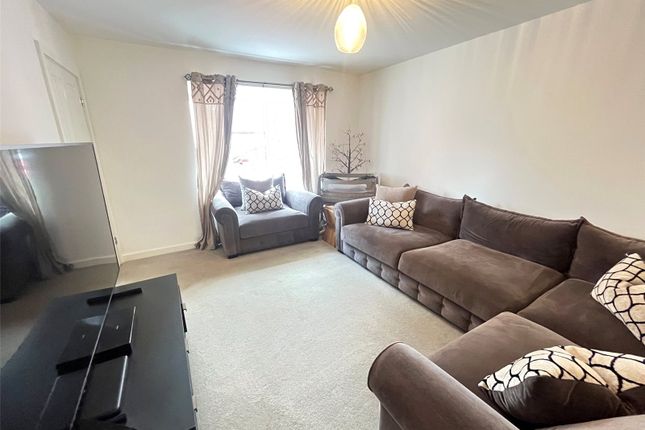 10, Newstead Way, DAVENTRY photo 3