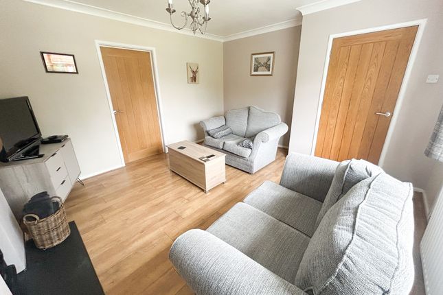 32, The Avenue, Stoke On Trent photo 4