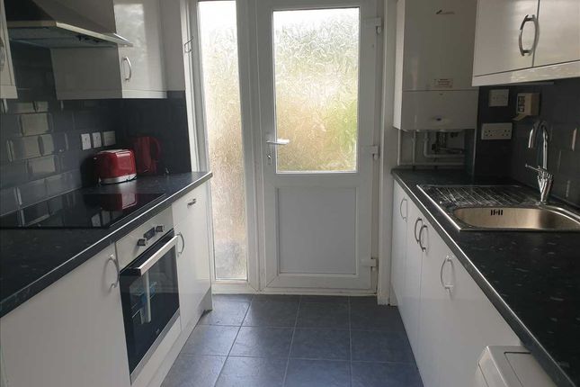 End terrace house to rent in Tenterden Drive, Canterbury