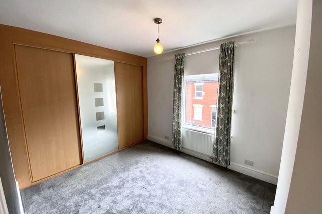 15, Chiswick Road, Didsbury photo 5