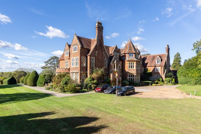 Grenehurst Park, Dorking photo 2