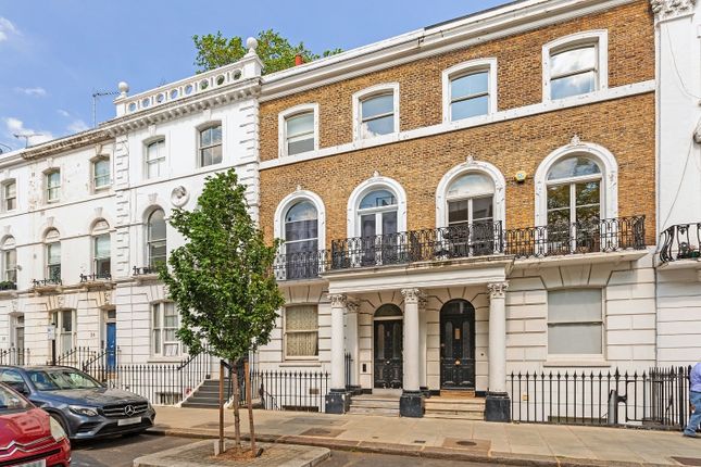 Thumbnail Flat to rent in Oakley Street, London