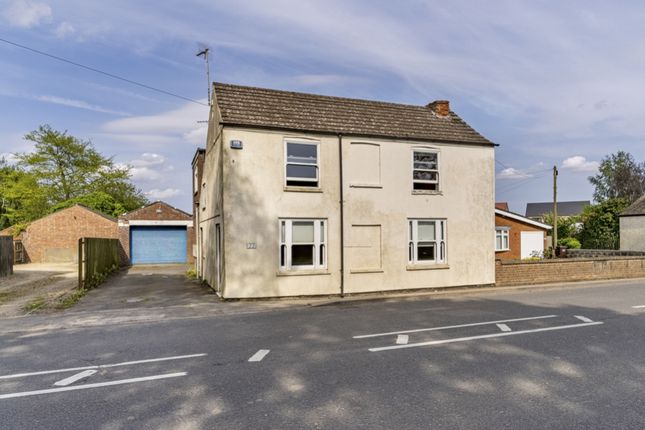 Flat for sale in High Street, Gosberton, Spalding, Lincolnshire