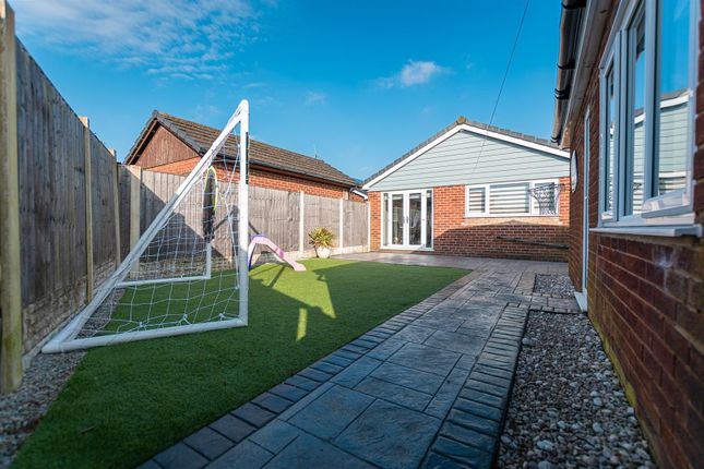 5, Millbrook Avenue, Manchester photo 4