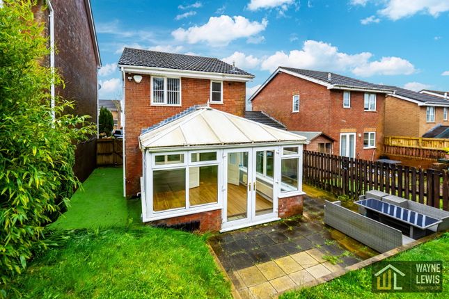 16, Blaen Ifor, Caerphilly photo 5