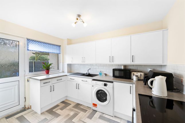 51 Tippet Knowes Park, Broxburn photo 4