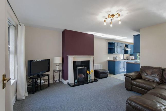 8, Drum Manor, Dromore photo 4