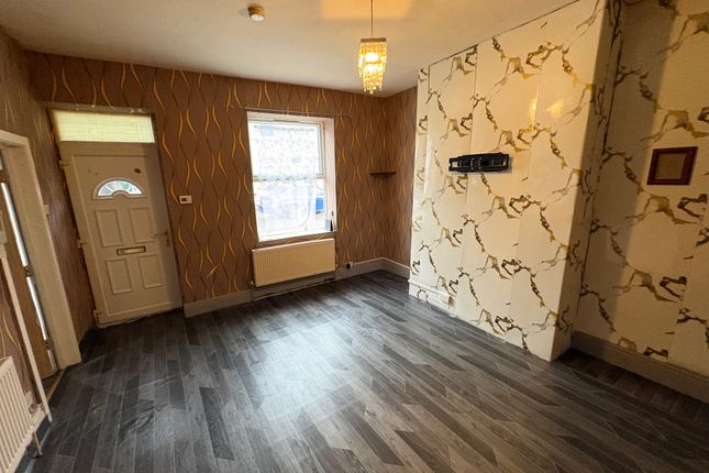 22, Talbot St, Bradford photo 4