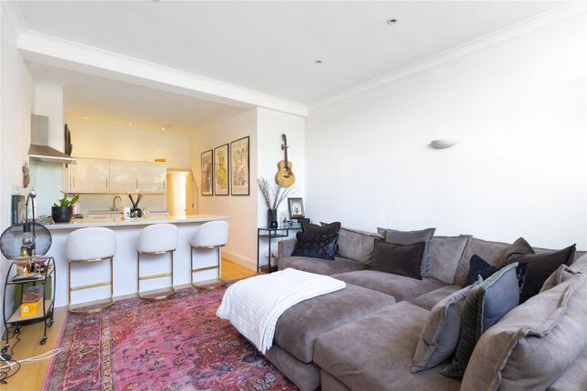 131, Putney Bridge Road, London photo 3
