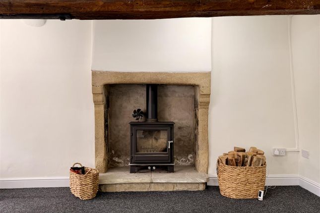 Retail at MH, Commercial Road, Tideswell Buxton photo 4