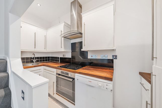 Flat 1, 37, Kidbrooke Park Road, London photo 3