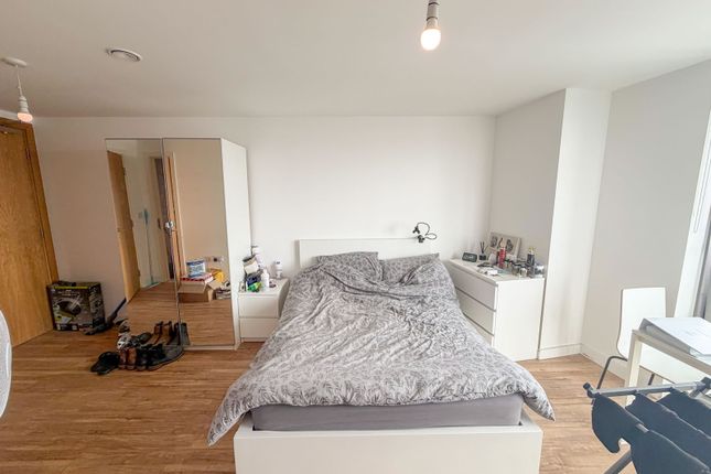Apartment 1805 X1 The Tower, Liverpool photo 2