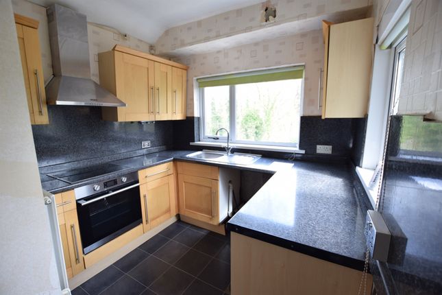 End terrace house for sale in Glen View, Crumlin, Newport