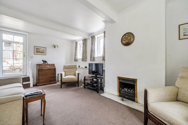 2 Fernleigh,, Chardstock, Devon photo 2