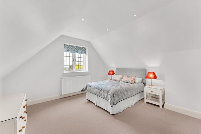 Guest Bedroom 6