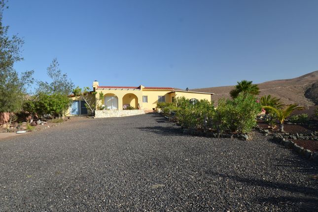 Thumbnail Country house for sale in Calle Aguas Verdes, Aguas Verdes, Fuerteventura, Canary Islands, Spain