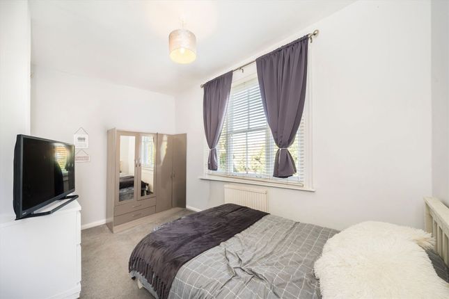 Flat 3, 91, Kirkstall Road, London photo 3