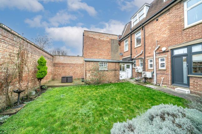Flat 5, 106 London Road, St. Albans photo 4