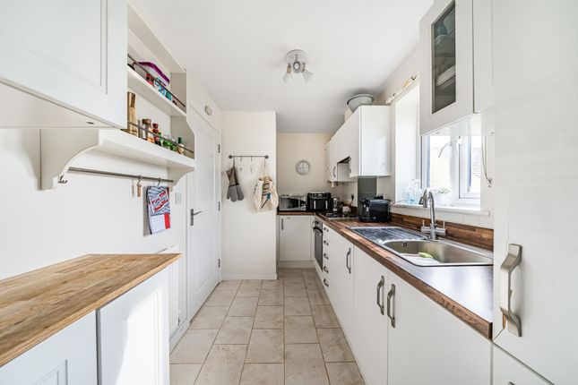 Flat for sale in Renard Rise, Stonehouse, Gloucestershire