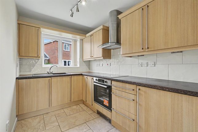 6, Cooke Close, Nottingham photo 4