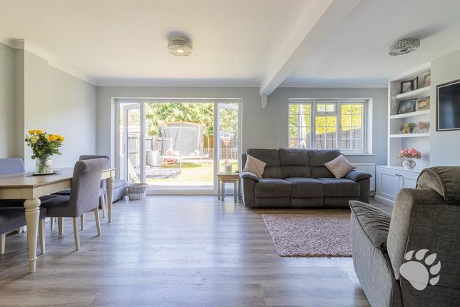 5, Jubilee Drive, Wickford photo 3