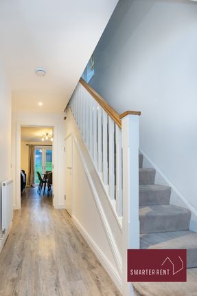 8, Wellington Close, Twyford photo 5
