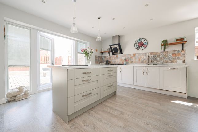 261 Brant Road, Lincoln, Lincolnshire photo 2