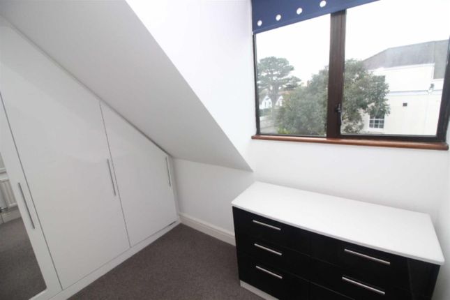 Pavin Court, Cardiff photo 5
