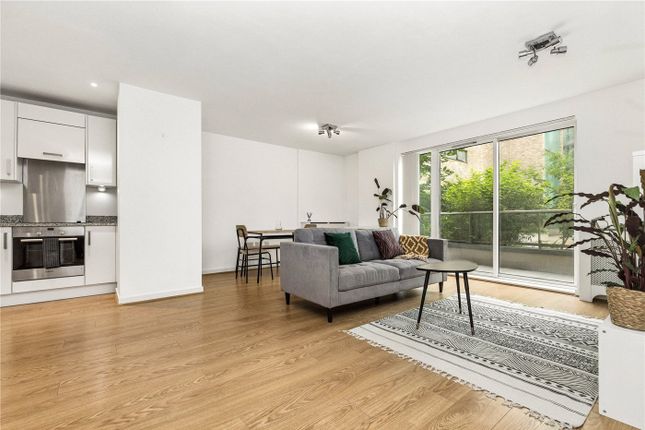 Flat 2, Tucana Court, 4, Cygnet Street, London photo 4
