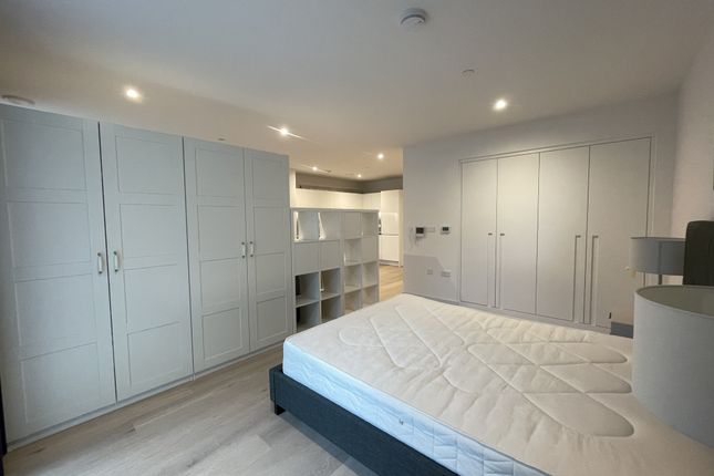 55, John Cabot House, London photo 3