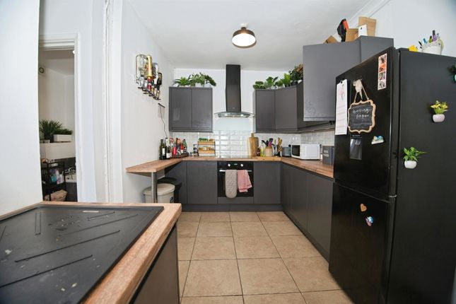 22, Mikado Street, Tonypandy photo 3