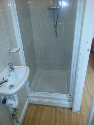 Ensuite Room