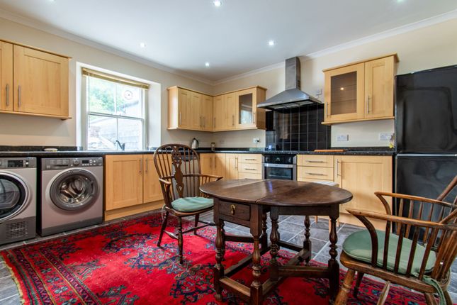2 Dean Lane, Liskeard photo 4