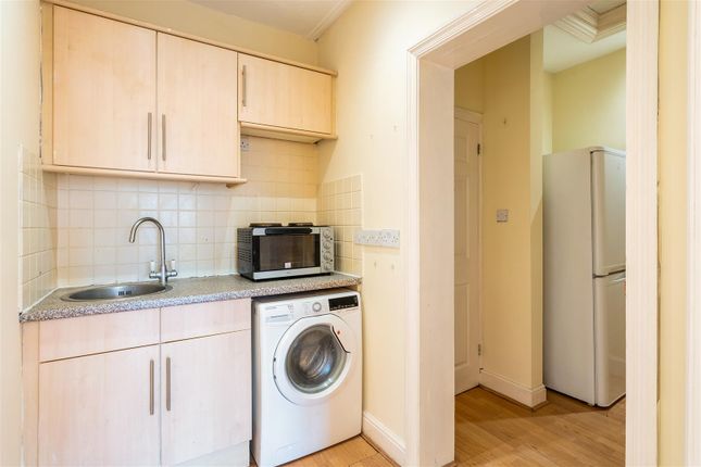 936, Brighton Road, Purley photo 2