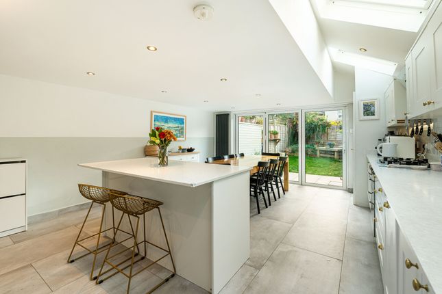 Poplar Road, London photo 2