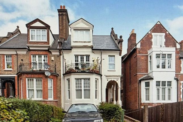 2-bed house on Flat 1 , 121, Palace Road, London, £1,950/mo