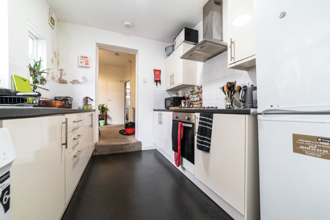 (RG) 65, May Street, Cardiff photo 5