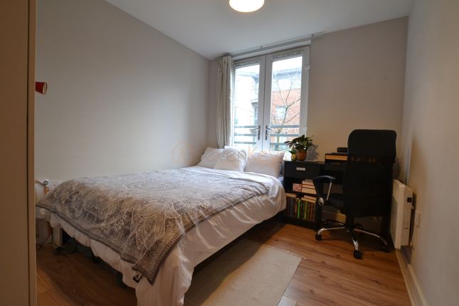 Flat for sale in Colombo Square, Worsdell Drive, Gateshead, Tyne And Wear