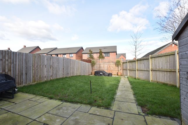 160, Briggington Way, Leighton Buzzard photo 2