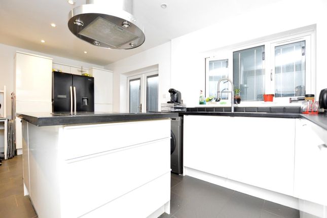 End terrace house for sale in Lancaster Avenue, Barking