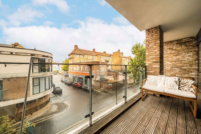 Boyson Road, London photo 4