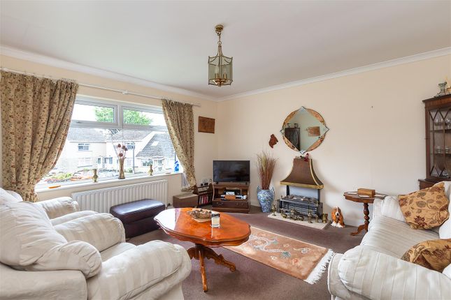 19, Arden Close, Lancaster photo 2