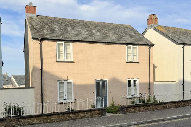 3-bed house on 1, Stret Caradoc, Newquay, £380,000