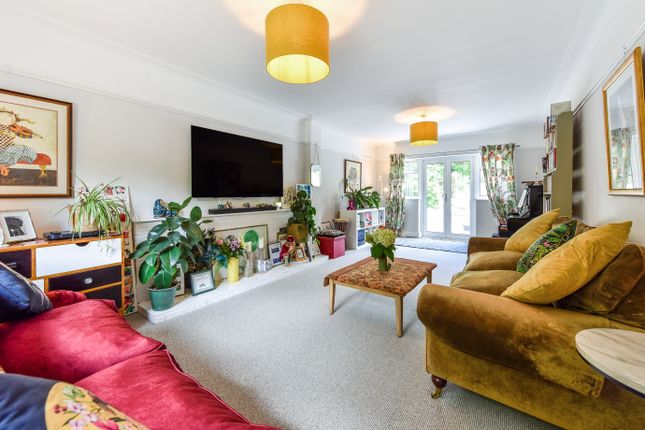 Zoopla Downedge, 110, Romsey Road, Winchester photo 3