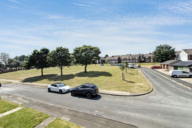 67, Morton Square, Peterlee photo 3