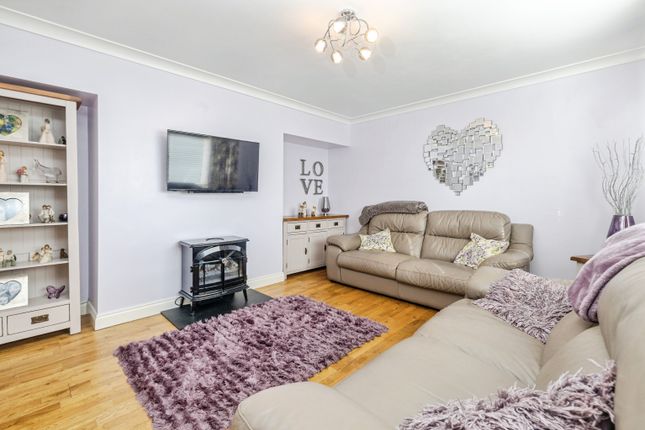 21, Granson Way, Washingborough, Lincoln photo 2