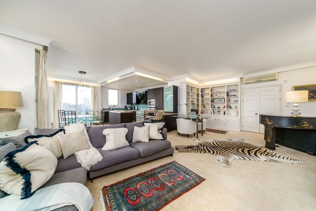 Thumbnail Flat for sale in Chelsea Harbour, Chelsea