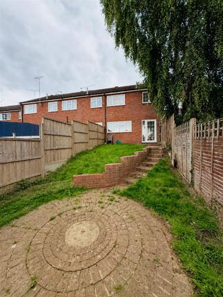 12, Conway Close, Frimley photo 4